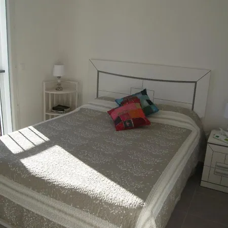 Charmante F4 Avec Jardin, Terrasse Et Garage - St Cyprien Village, Proche Commerces Et - Fr-1-106-40 别墅 *
