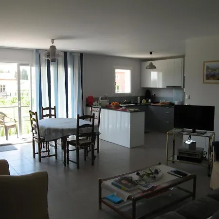 Charmante F4 Avec Jardin, Terrasse Et Garage - St Cyprien Village, Proche Commerces Et - Fr-1-106-40 Вилла *