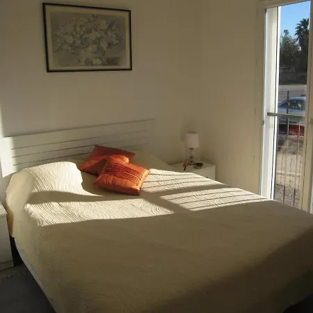 Villa Charmante F4 Avec Jardin, Terrasse Et Garage - St Cyprien Village, Proche Commerces Et - Fr-1-106-40