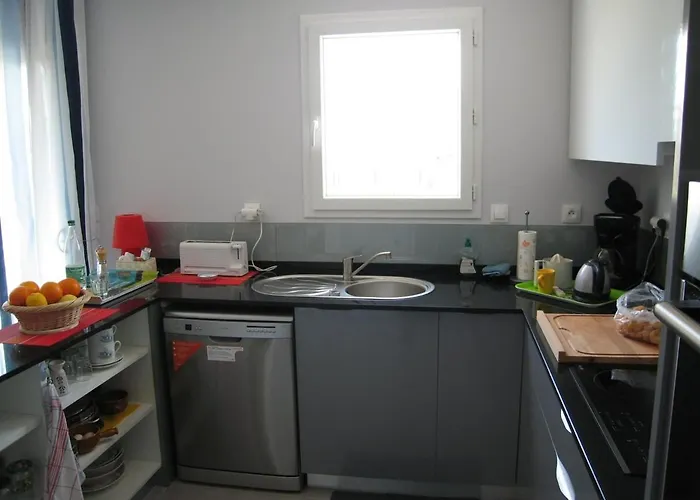 Charmante F4 Avec Jardin, Terrasse Et Garage - St Cyprien Village, Proche Commerces Et - Fr-1-106-40 Saint-Cyprien (Pyrenees-Orientales)