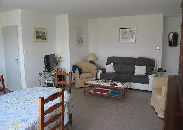 Villa Charmante F4 Avec Jardin, Terrasse Et Garage - St Cyprien Village, Proche Commerces Et - Fr-1-106-40 *